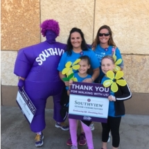 2017 Walk to End Alzheimer's Recap-Lilydale Senior Living-Mothers and daughters picture